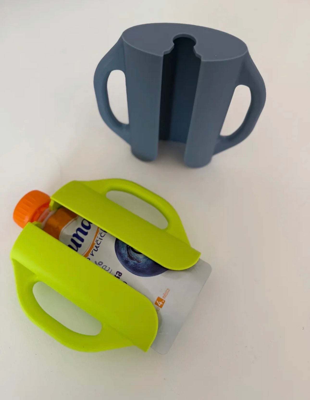 Squeeze fruit snack holder